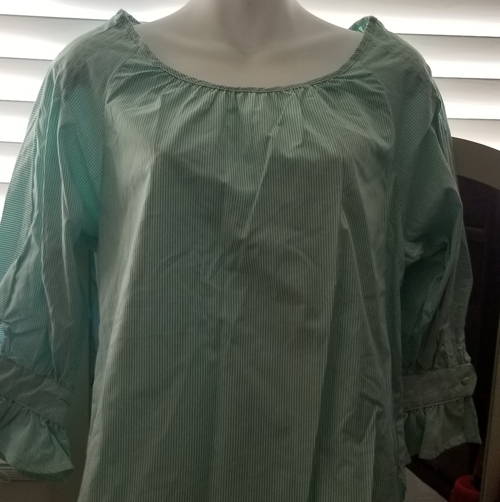 Kensie jeans blouse Medium